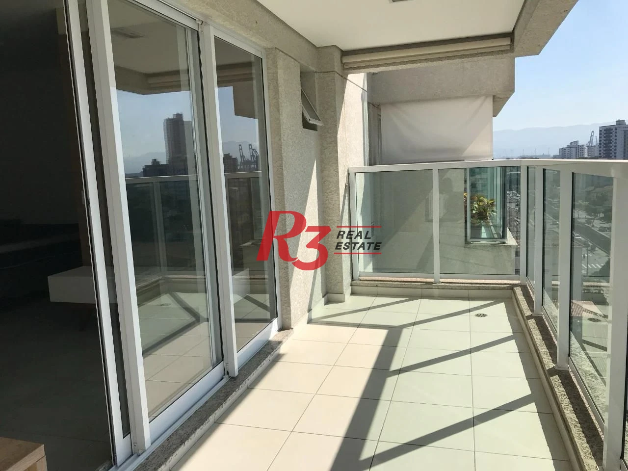 Apartamento com 1 dormitório para alugar, 50 m² por R$ 4.200,02/mês - Ponta da Praia - Santos/SP