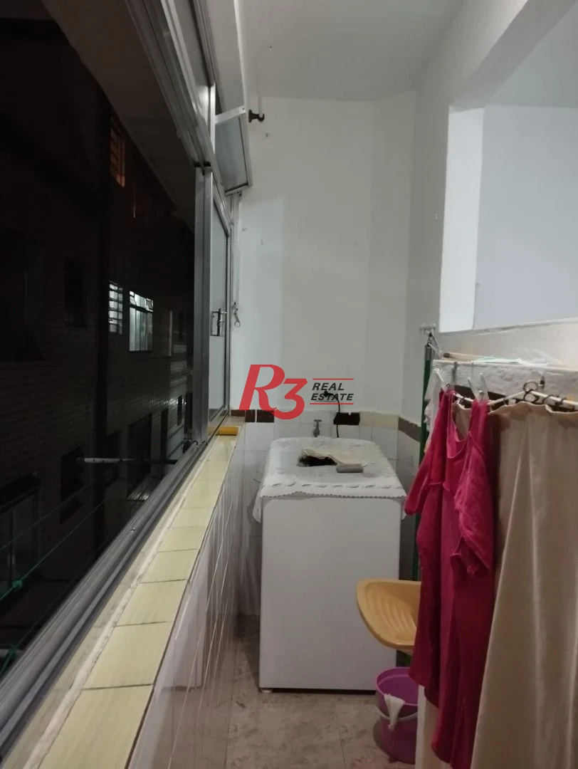 Apartamento com 2 dormitórios à venda, 88 m² por R$ 370.000,00 - Gonzaga - Santos/SP