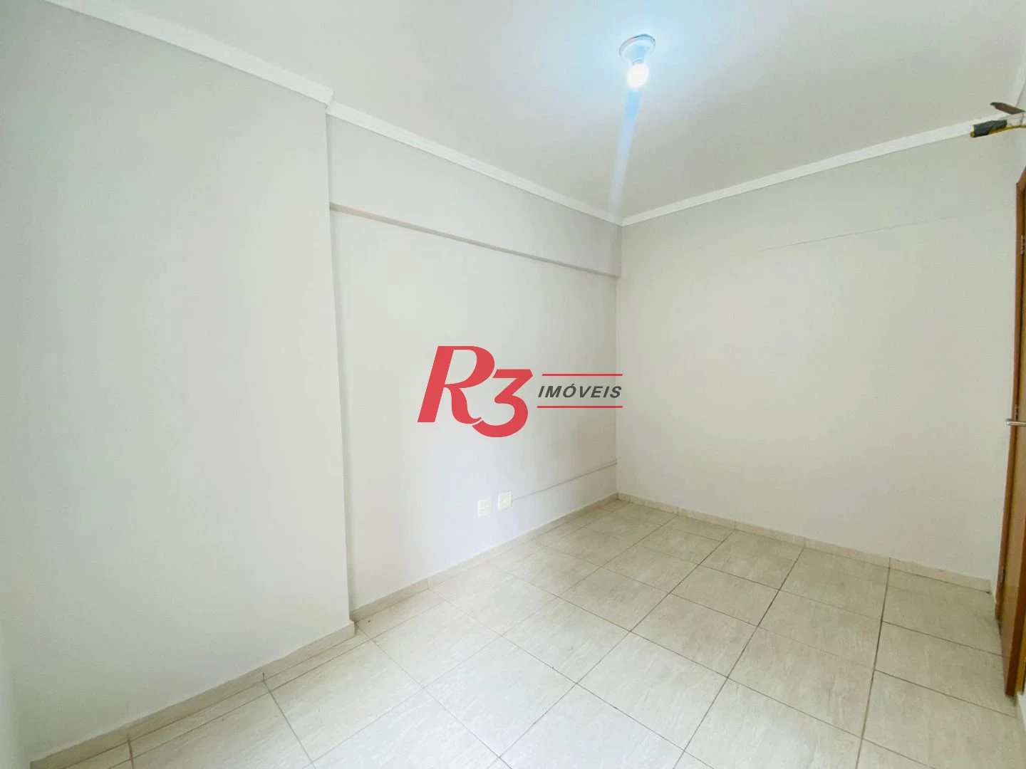Apartamento com 2 dormitórios à venda, 60 m² por R$ 430.000,00 - José Menino - Santos/SP