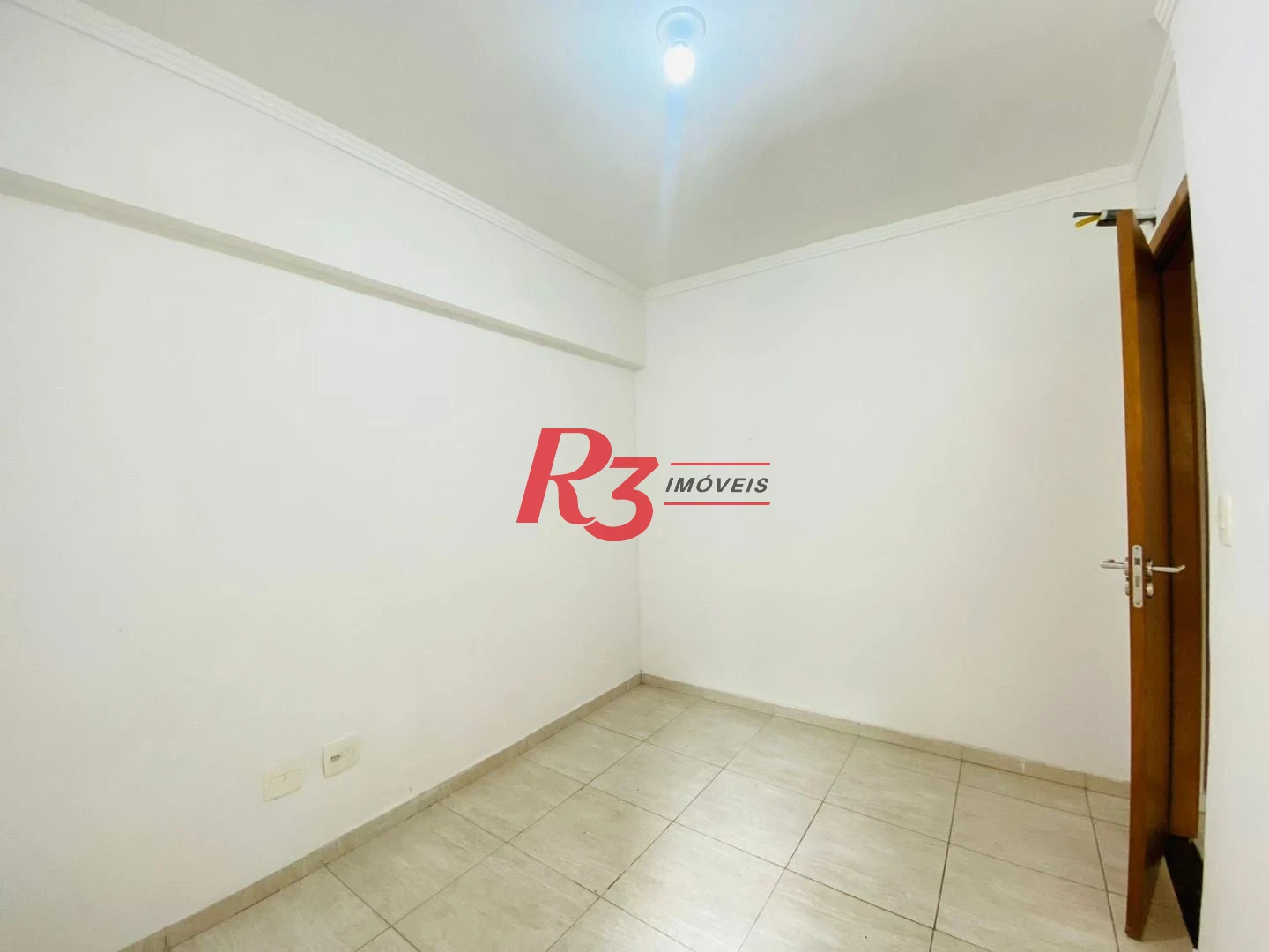 Apartamento com 2 dormitórios à venda, 60 m² por R$ 430.000,00 - José Menino - Santos/SP