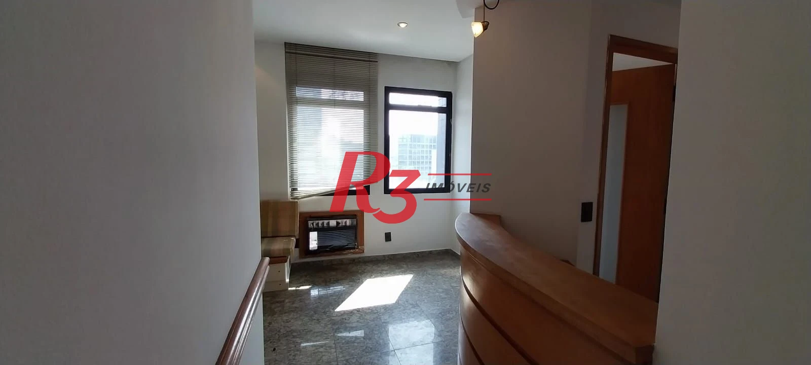 Sala à venda, 55 m² por R$ 375.000,00 - Campo Grande - Santos/SP