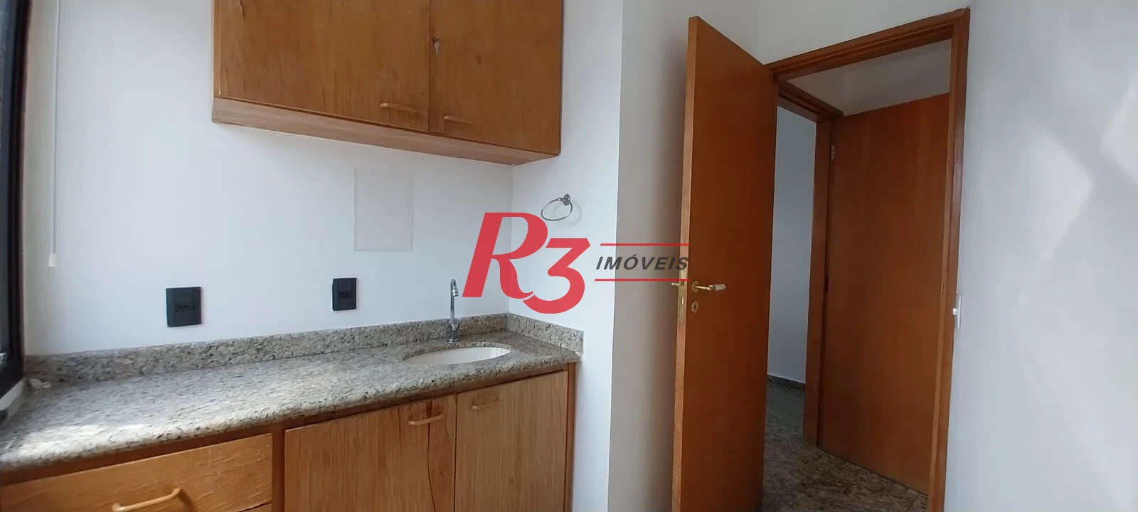 Sala à venda, 55 m² por R$ 375.000,00 - Campo Grande - Santos/SP