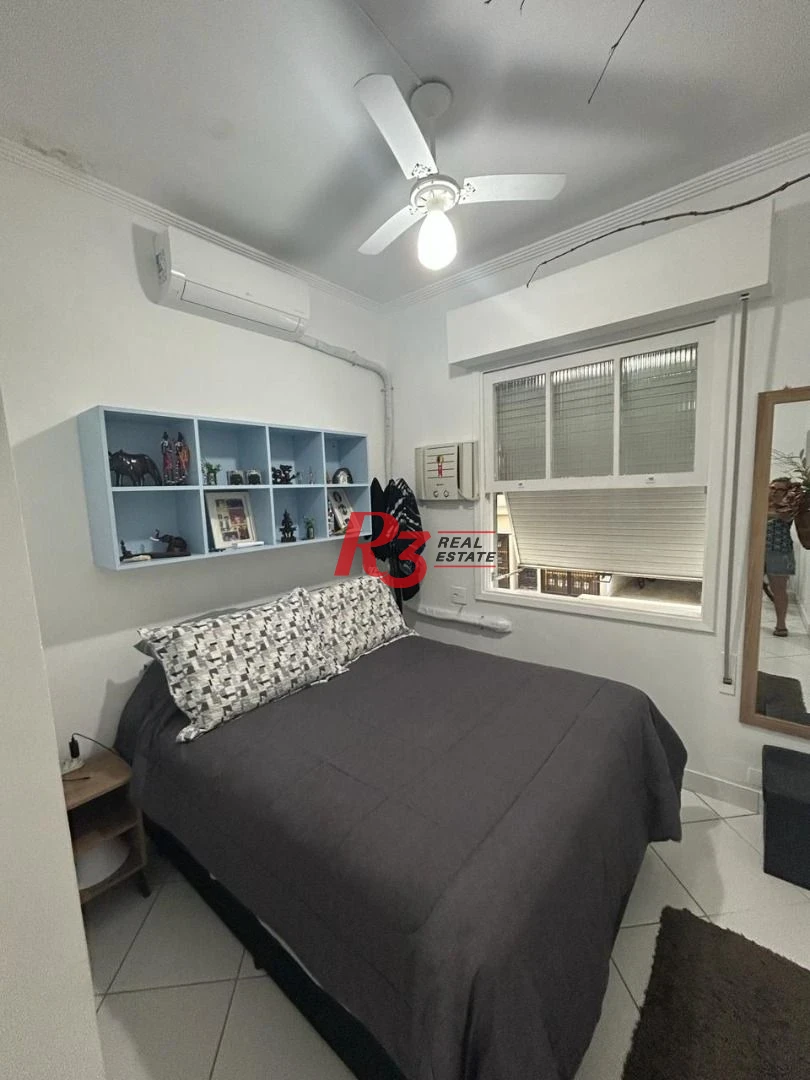 Kitnet com 1 dormitório à venda, 40 m² por R$ 300.000,00 - Pompéia - Santos/SP