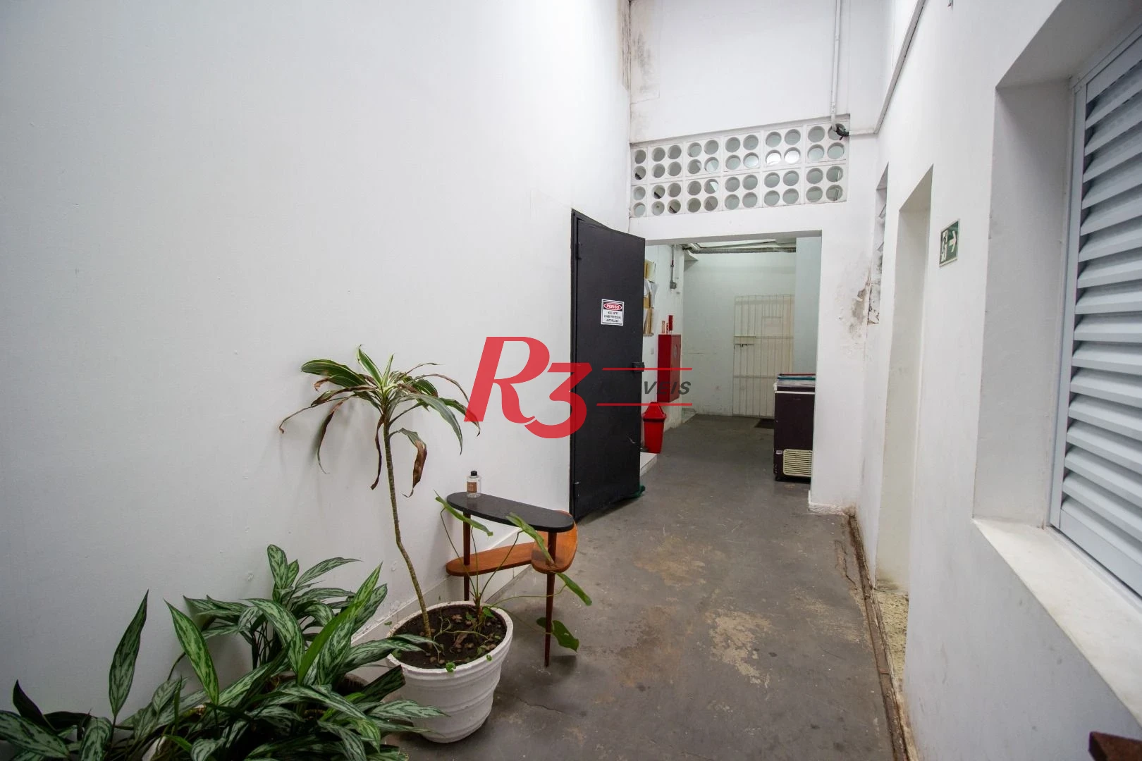 Galpão, 2757 m² - venda por R$ 24.000.000,00 ou aluguel por R$ 135.860,48/mês - Campo Grande - Santos/SP