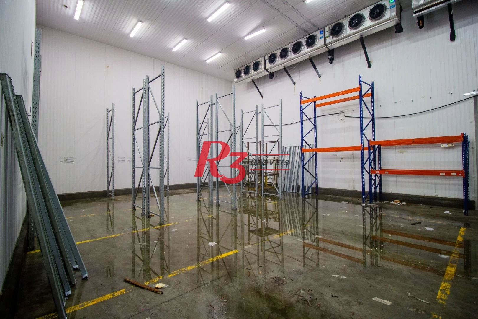 Galpão, 2757 m² - venda por R$ 24.000.000,00 ou aluguel por R$ 135.860,48/mês - Campo Grande - Santos/SP