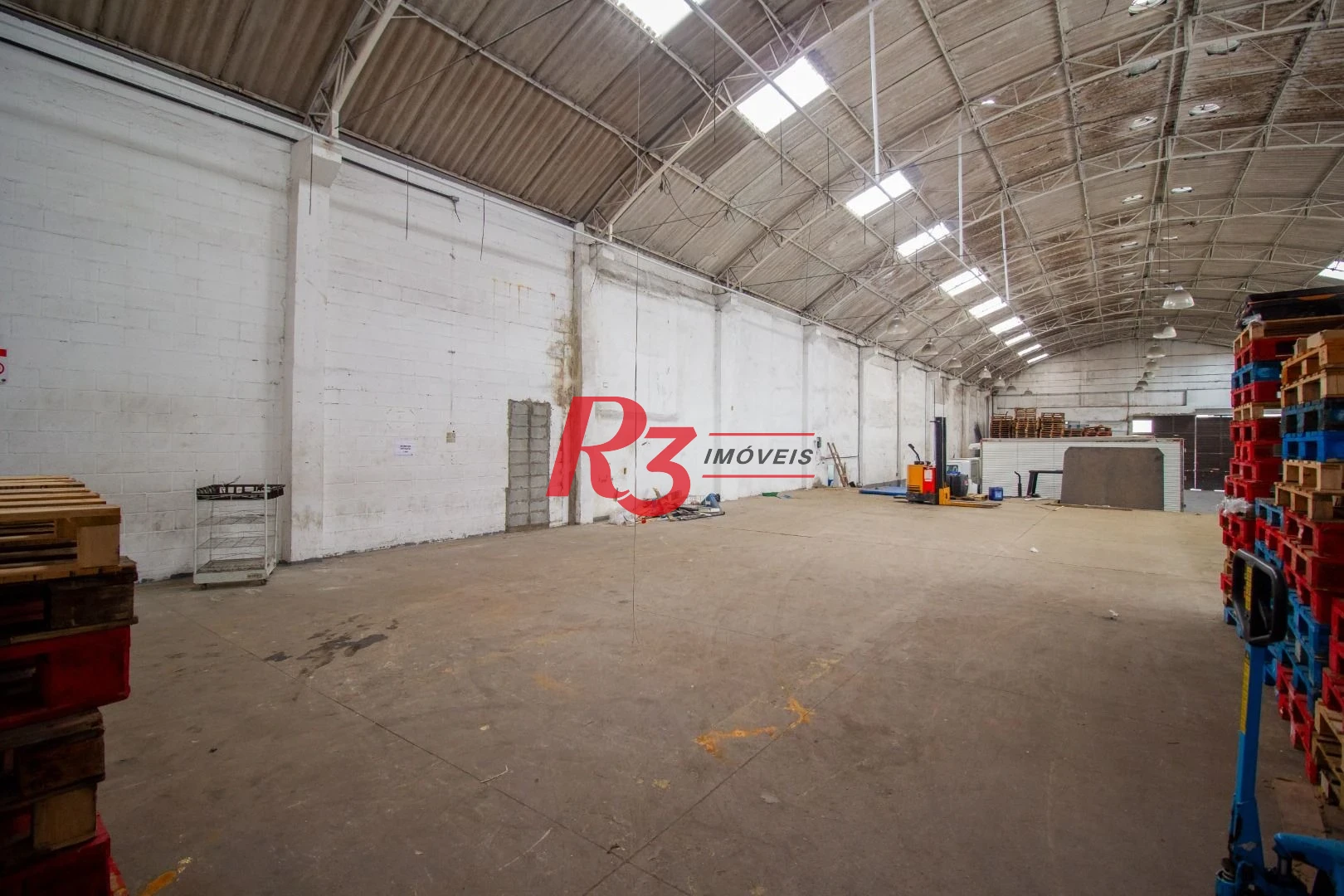 Galpão, 2757 m² - venda por R$ 24.000.000,00 ou aluguel por R$ 135.860,48/mês - Campo Grande - Santos/SP