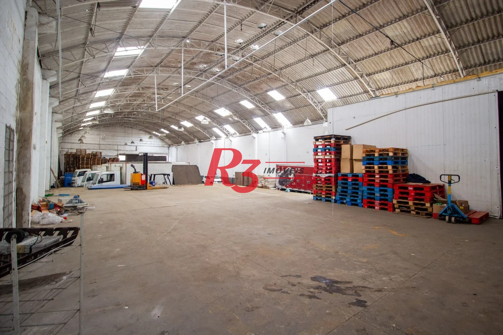 Galpão, 2757 m² - venda por R$ 24.000.000,00 ou aluguel por R$ 135.860,48/mês - Campo Grande - Santos/SP
