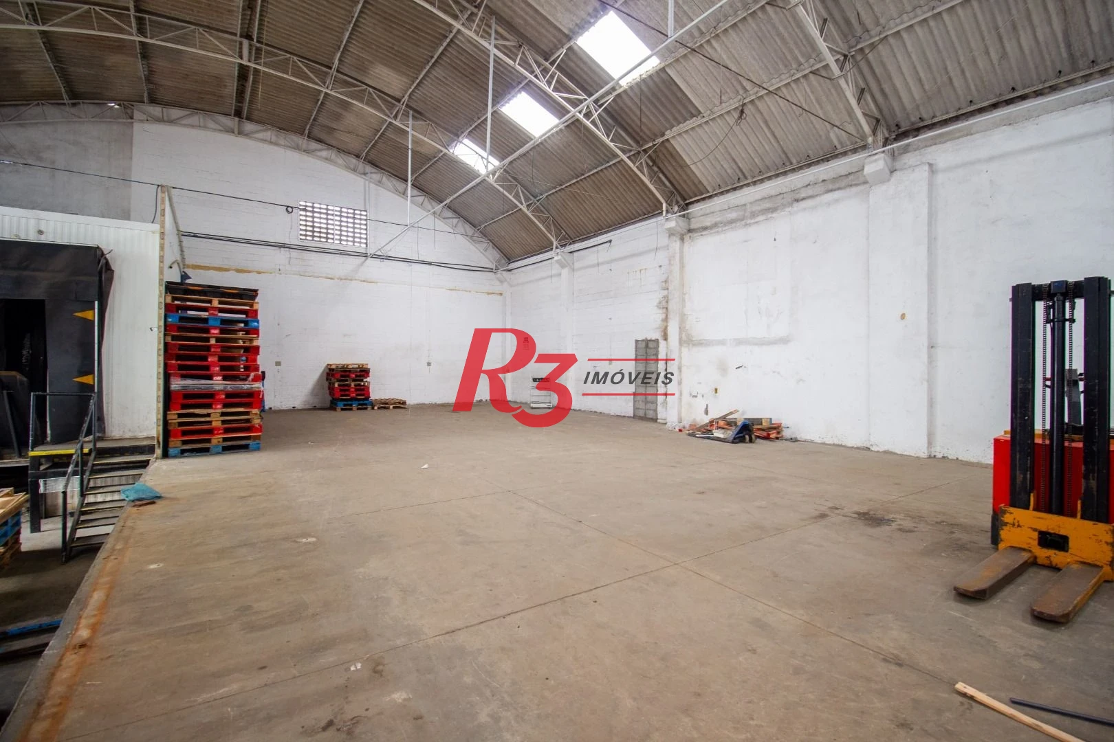 Galpão, 2757 m² - venda por R$ 24.000.000,00 ou aluguel por R$ 135.860,48/mês - Campo Grande - Santos/SP