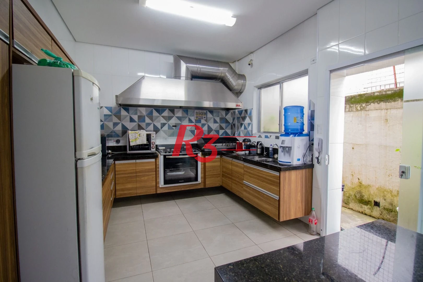 Galpão, 2757 m² - venda por R$ 24.000.000,00 ou aluguel por R$ 135.860,48/mês - Campo Grande - Santos/SP
