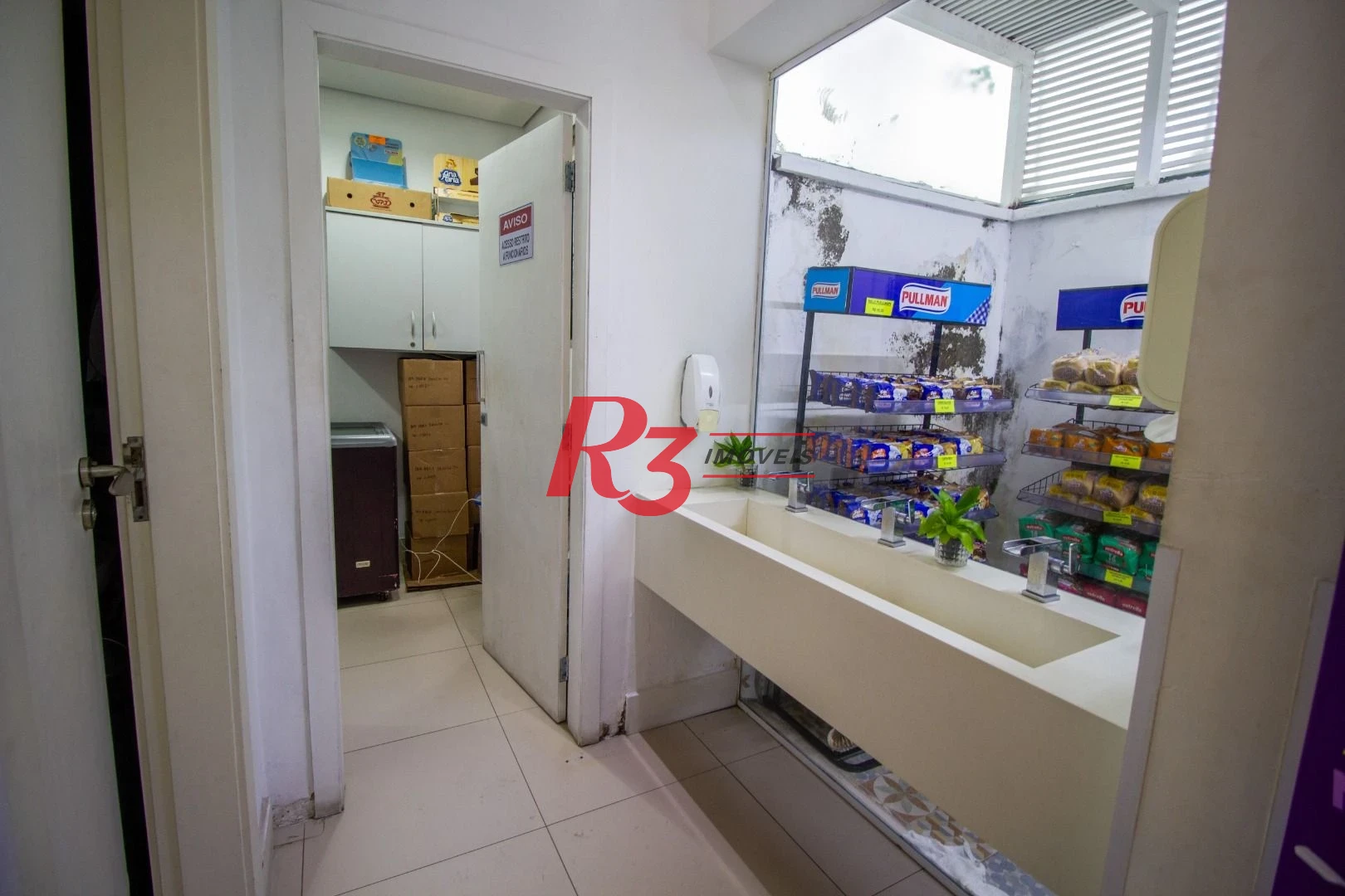 Galpão, 2757 m² - venda por R$ 24.000.000,00 ou aluguel por R$ 135.860,48/mês - Campo Grande - Santos/SP