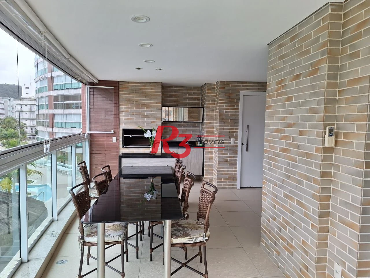 Apartamento à venda, 158 m² por R$ 1.300.000,00 - Praia da Enseada - Guarujá/SP