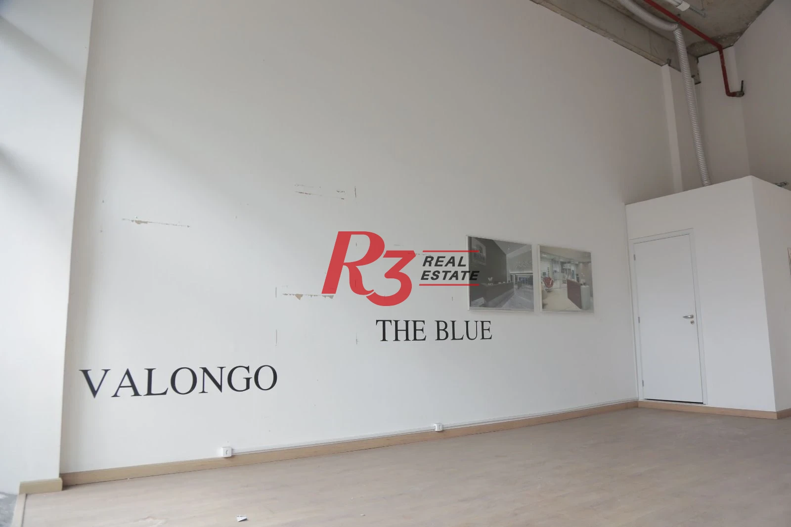 Sala à venda, 58 m² por R$ 310.000,00 - Valongo - Santos/SP