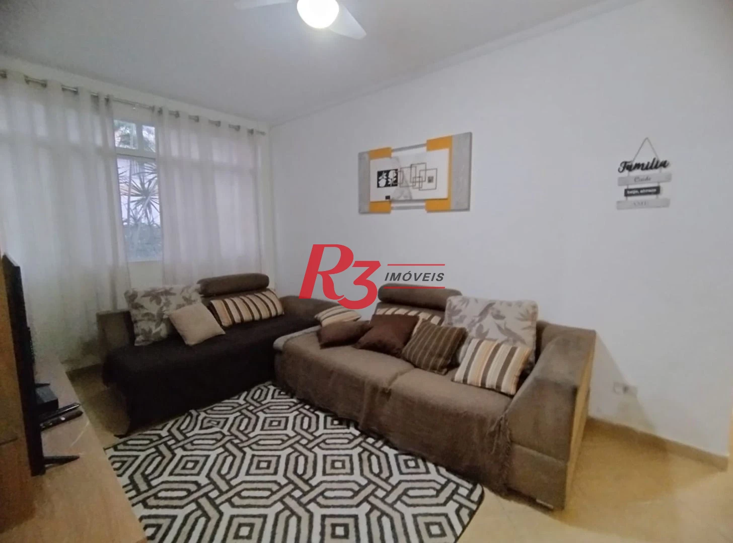 Apartamento com 2 dormitórios à venda, 73 m² por R$ 380.000,00 - Itararé - São Vicente/SP