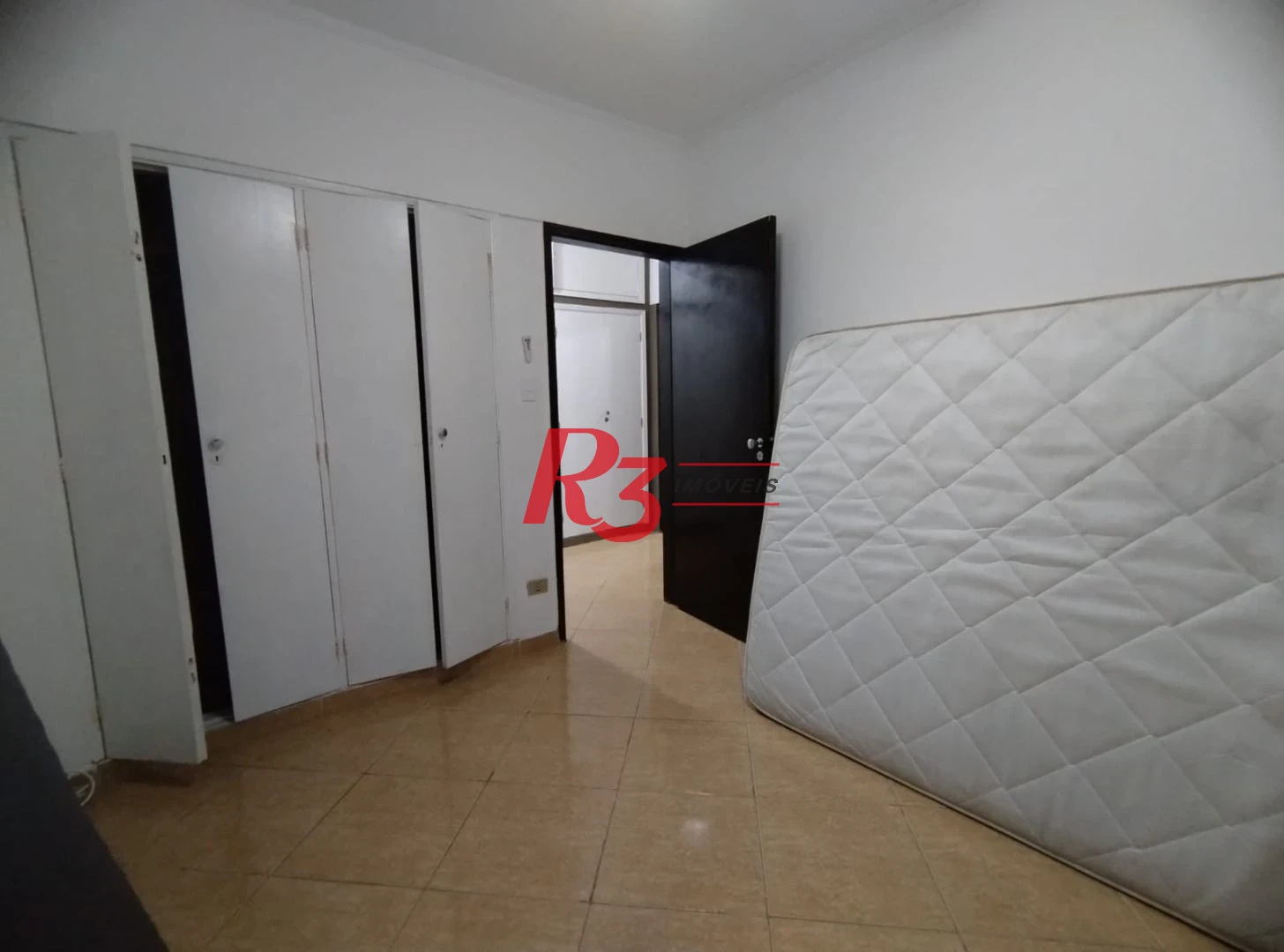 Apartamento com 2 dormitórios à venda, 73 m² por R$ 380.000,00 - Itararé - São Vicente/SP
