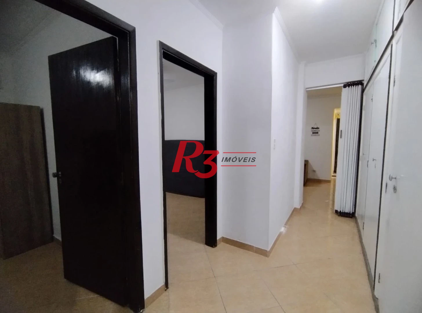 Apartamento com 2 dormitórios à venda, 73 m² por R$ 380.000,00 - Itararé - São Vicente/SP