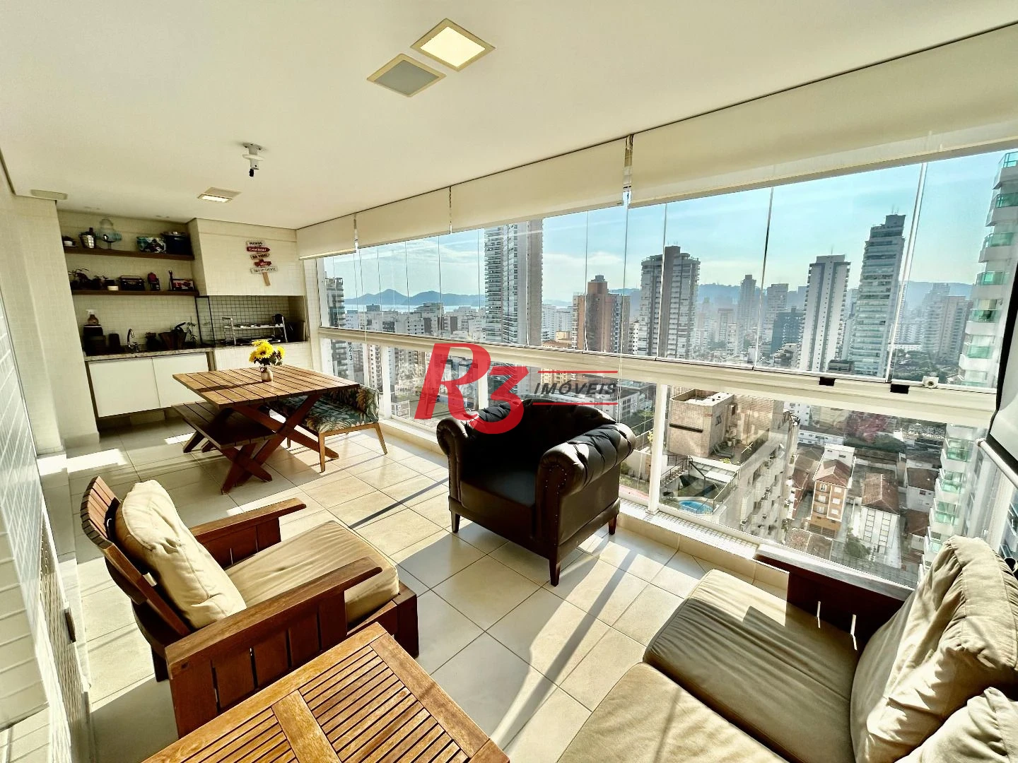 Apartamento com 3 dormitórios à venda, 155 m² por R$ 2.000.000,00 - Embaré - Santos/SP
