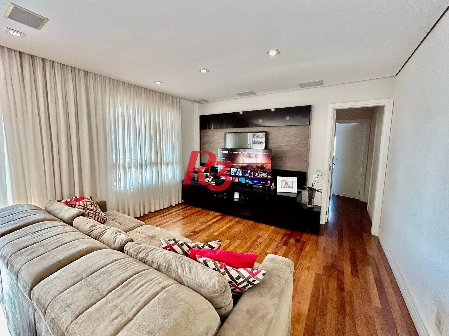 Apartamento com 3 dormitórios à venda, 155 m² por R$ 2.000.000,00 - Embaré - Santos/SP