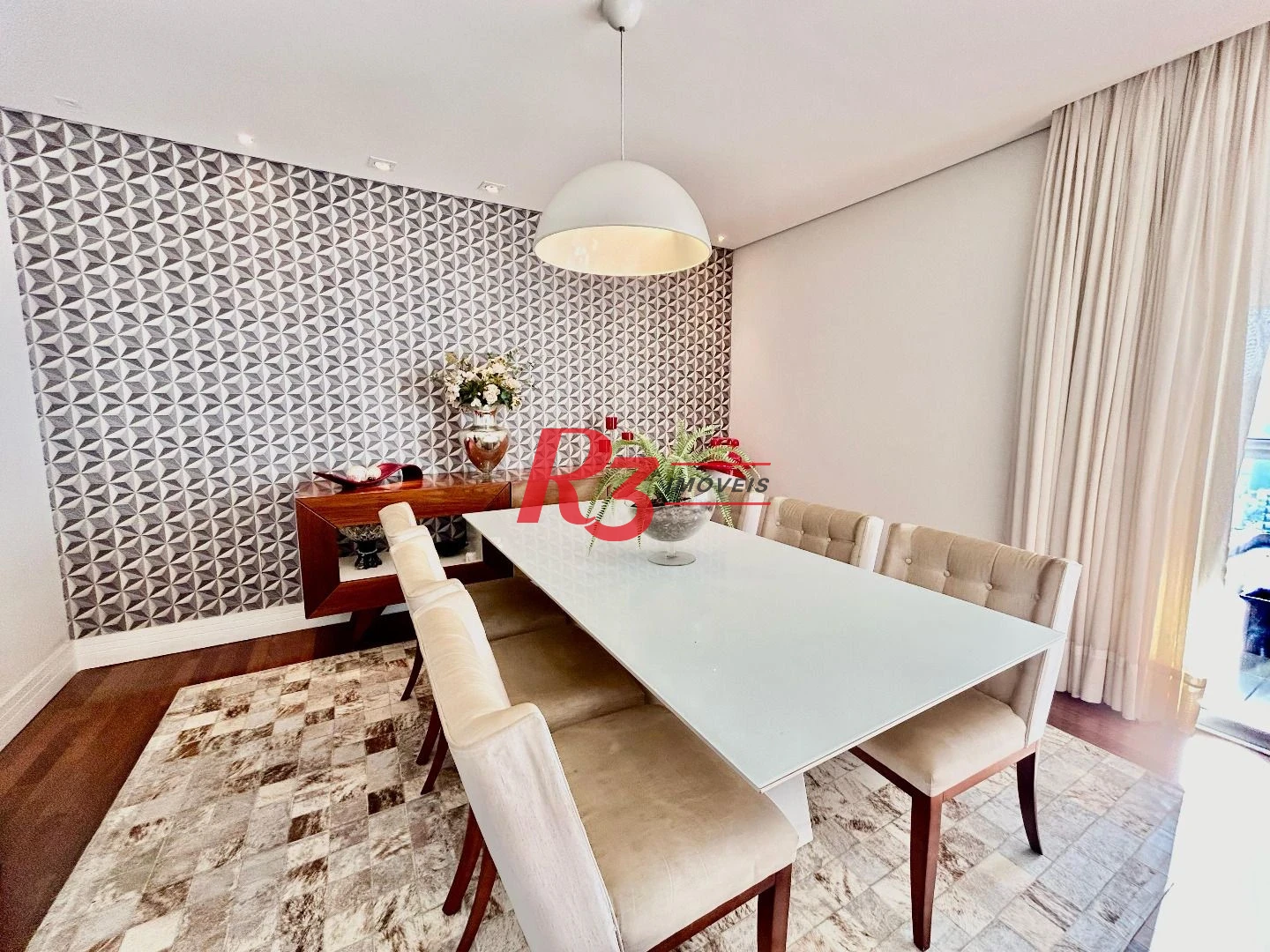 Apartamento com 3 dormitórios à venda, 155 m² por R$ 2.000.000,00 - Embaré - Santos/SP
