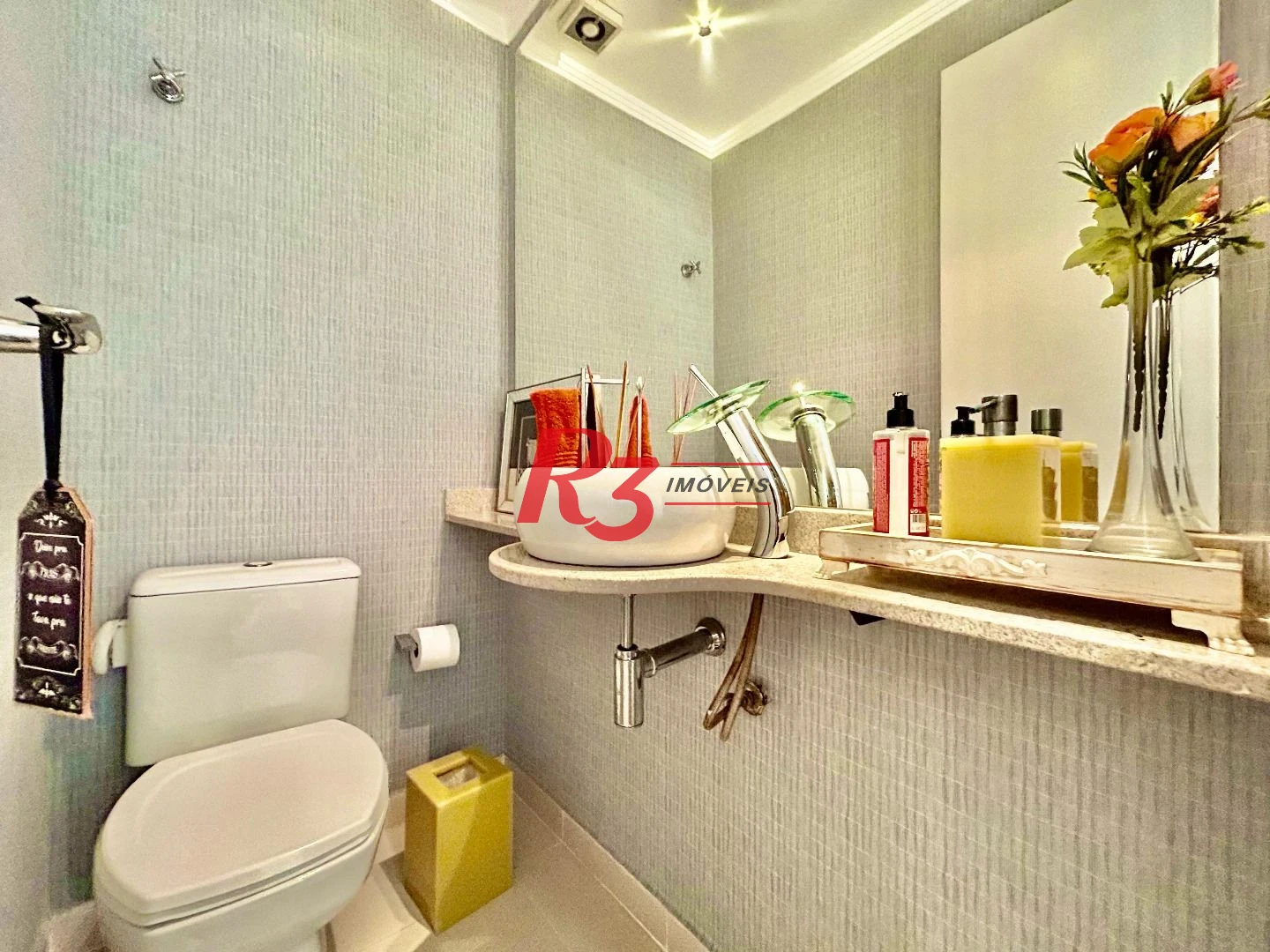 Apartamento com 3 dormitórios à venda, 155 m² por R$ 2.000.000,00 - Embaré - Santos/SP