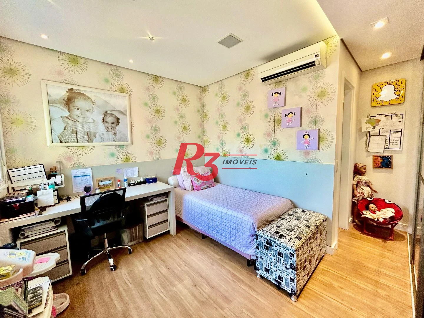 Apartamento com 3 dormitórios à venda, 155 m² por R$ 2.000.000,00 - Embaré - Santos/SP
