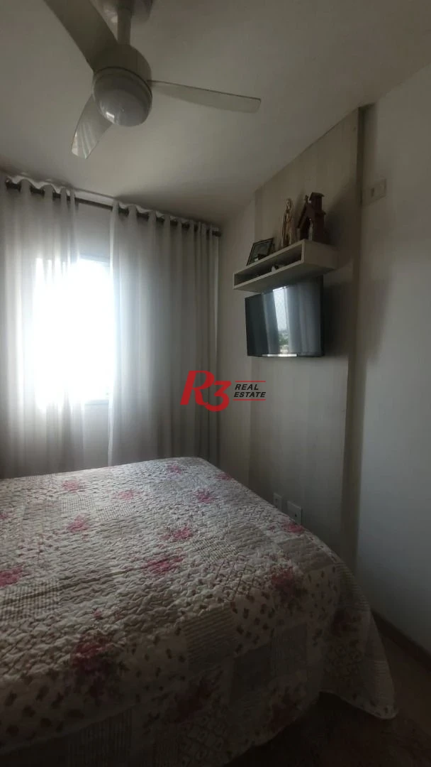 Apartamento com 2 dormitórios à venda, 50 m² por R$ 300.000,00 - Centro - São Vicente/SP