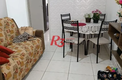 Apartamento com 2 dormitórios à venda, 61 m² por R$ 220.000,00 - Centro - São Vicente/SP