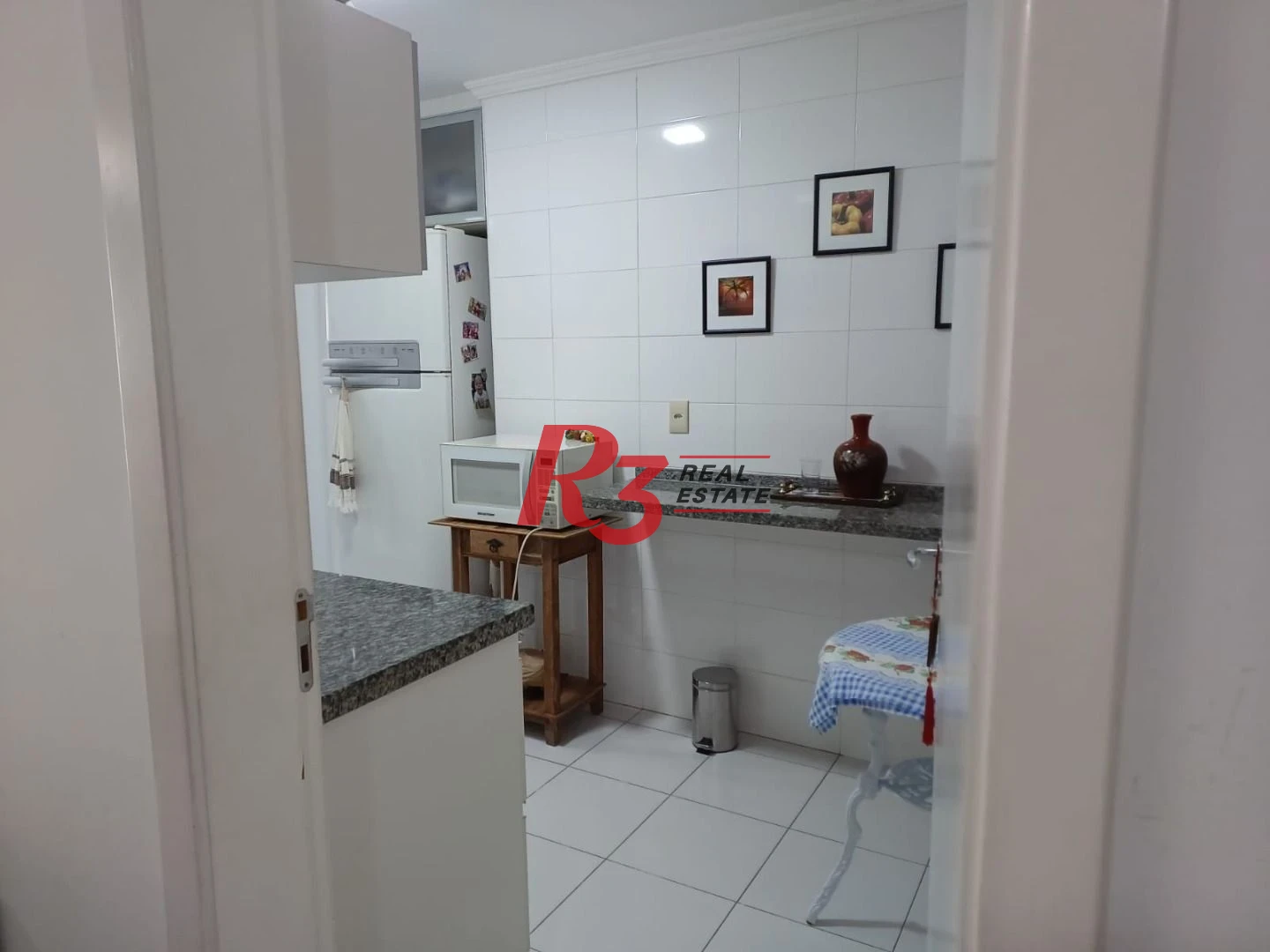 Apartamento com 2 dormitórios à venda, 86 m² por R$ 880.000,00 - José Menino - Santos/SP