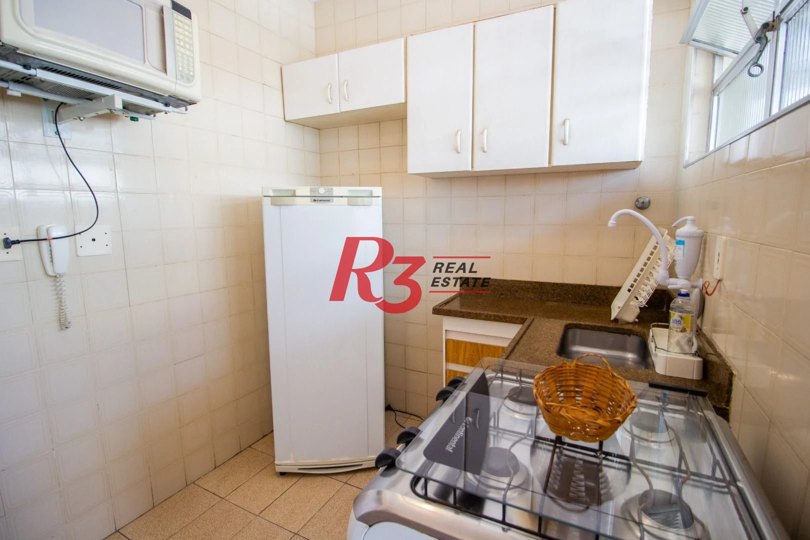 Apartamento com 1 dormitório para alugar, 60 m² por R$ 3.000,00/mês - Gonzaga - Santos/SP