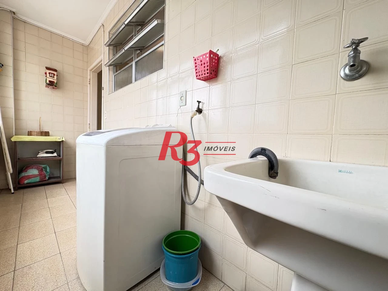 Apartamento para alugar, 60 m² por R$ 3.200,00/mês - Gonzaga - Santos/SP