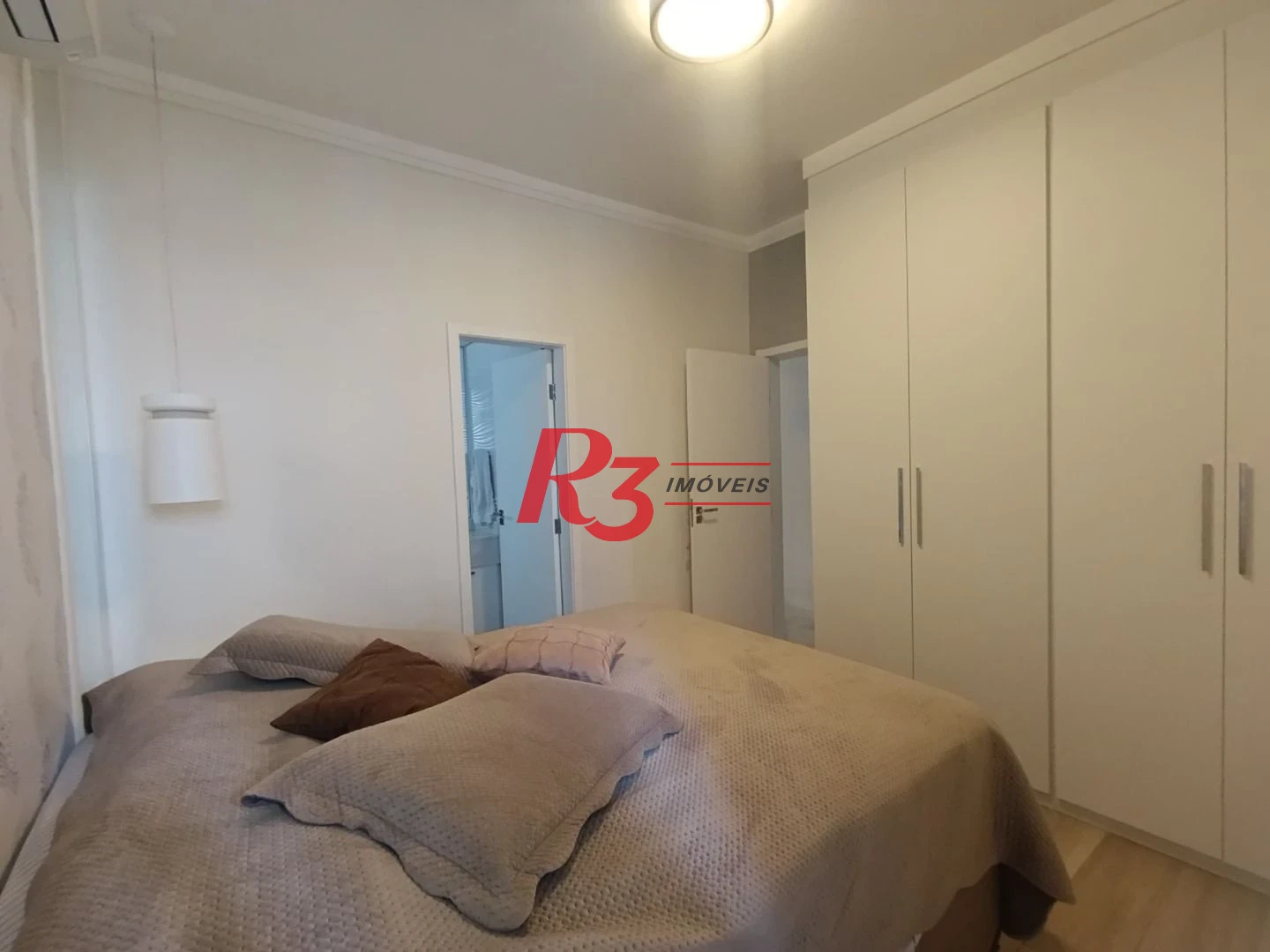 Apartamento com 2 dormitórios à venda, 96 m² por R$ 600.000,00 - José Menino - Santos/SP