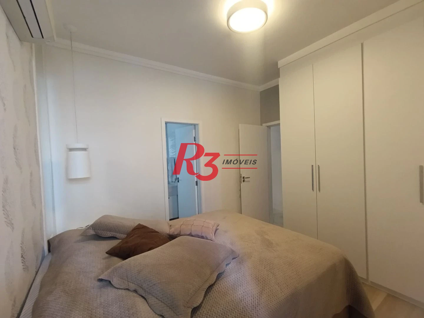 Apartamento com 2 dormitórios à venda, 96 m² por R$ 600.000,00 - José Menino - Santos/SP