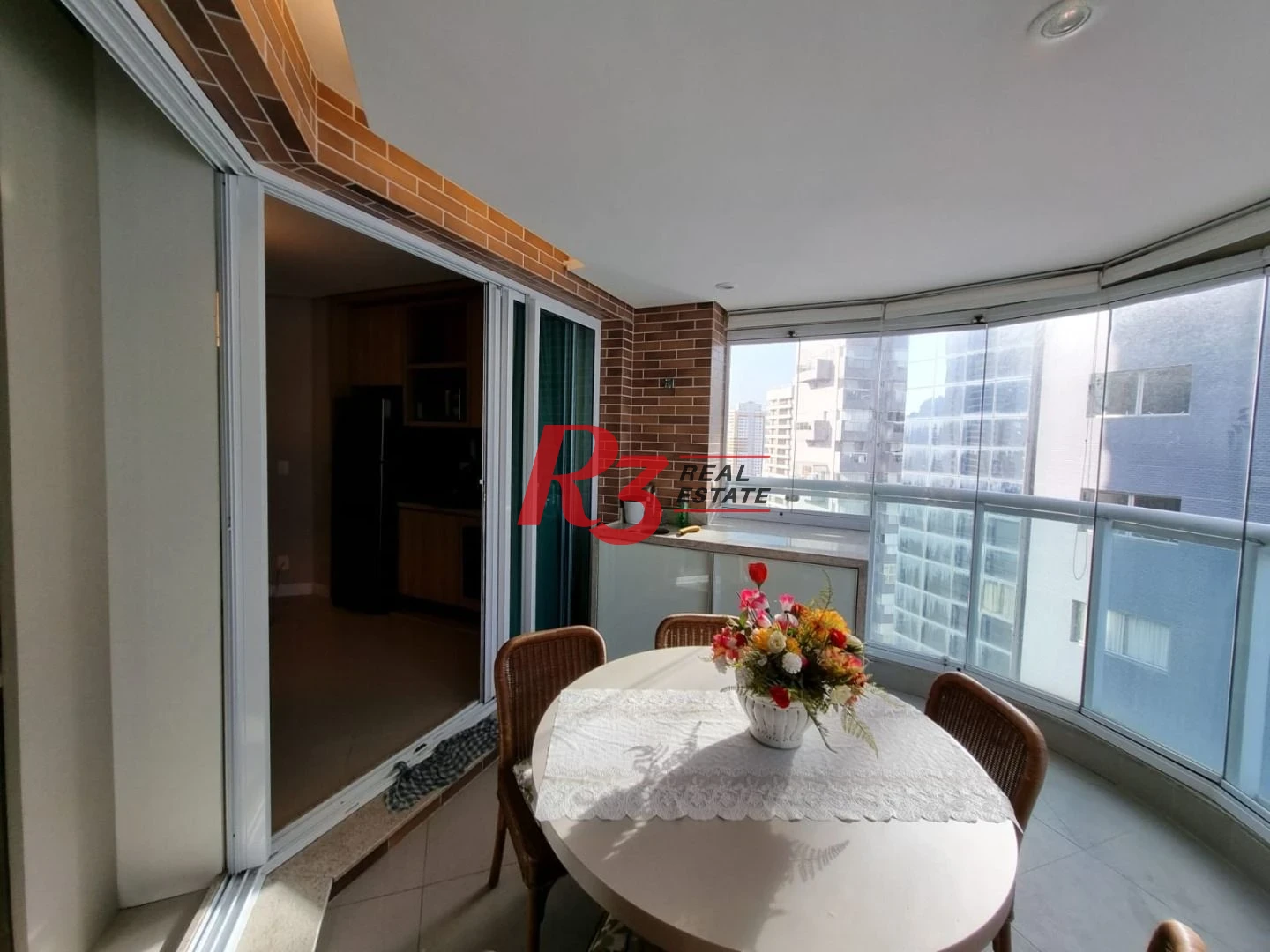 Apartamento para alugar, 45 m² por R$ 5.900,02/mês - Pompéia - Santos/SP