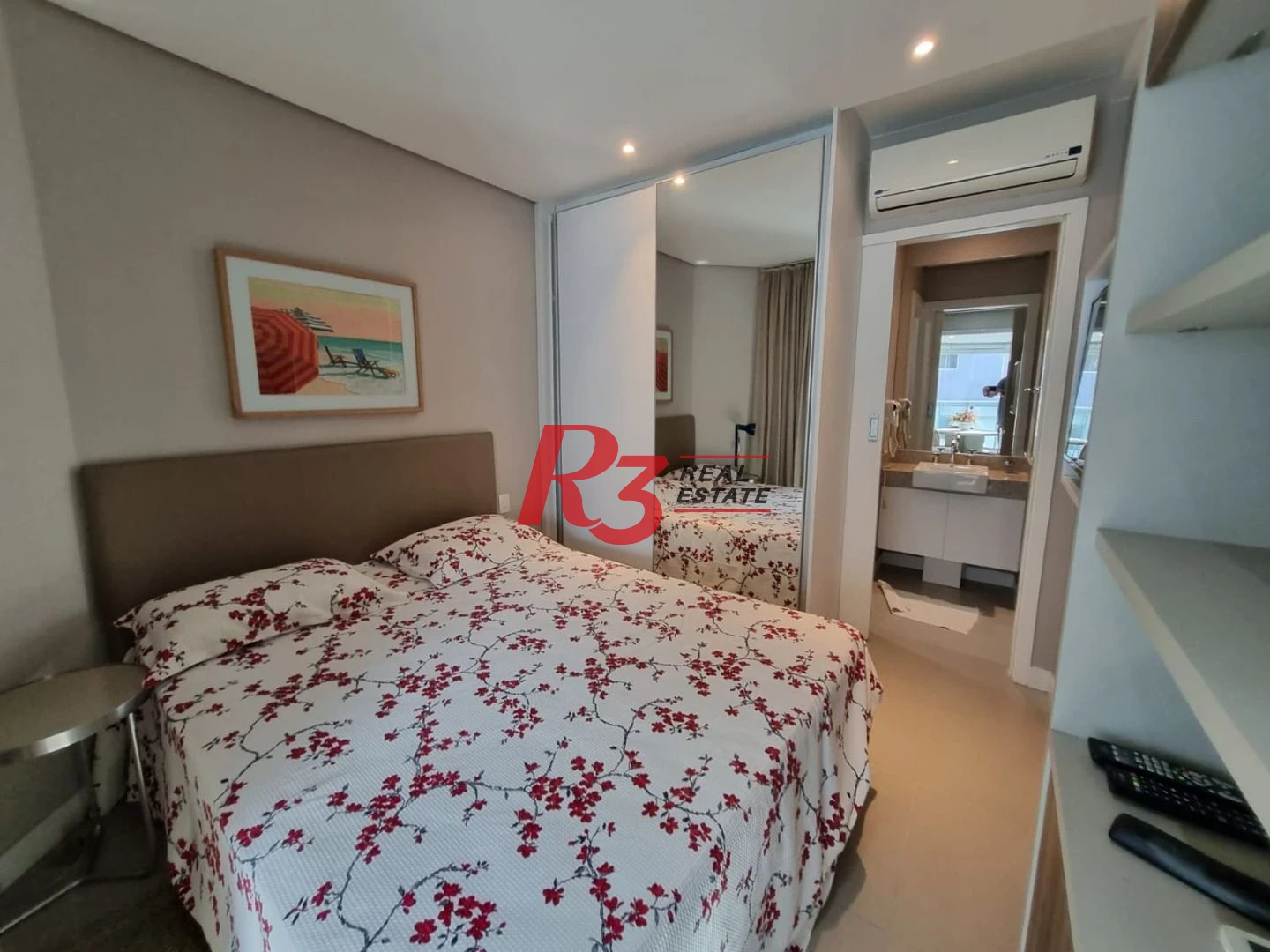 Apartamento para alugar, 45 m² por R$ 5.900,02/mês - Pompéia - Santos/SP