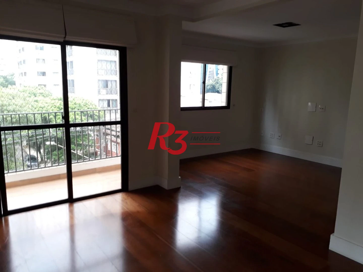 Apartamento com 3 dormitórios à venda, 211 m² por R$ 1.600.000,00 - Boqueirão - Santos/SP