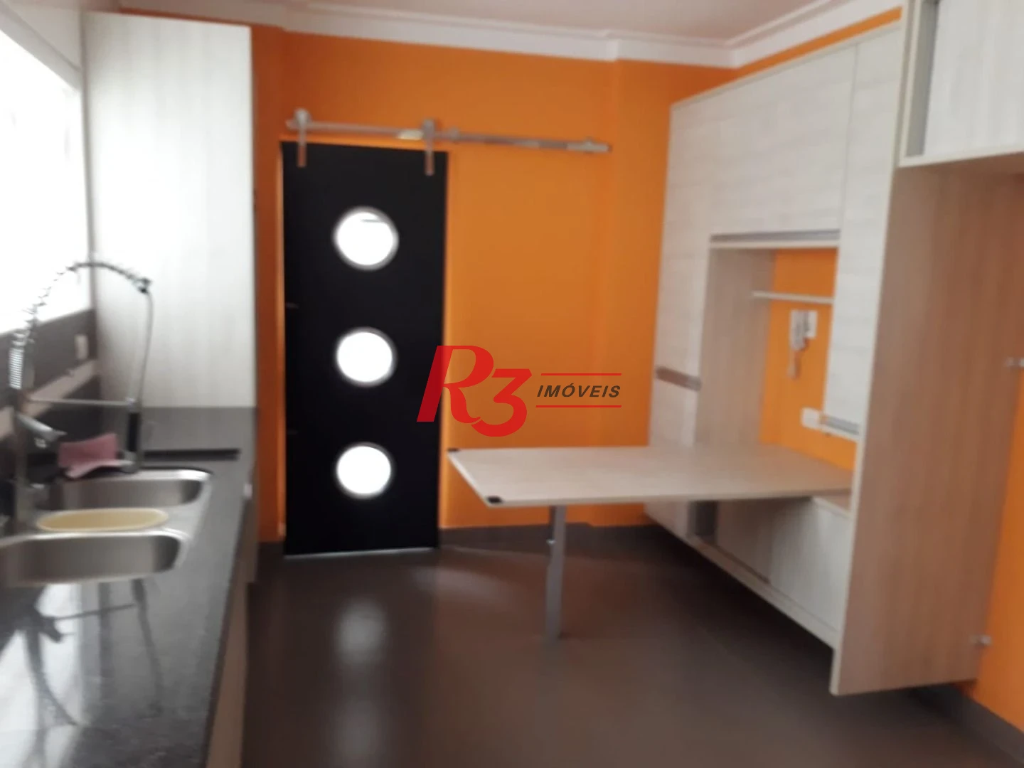 Apartamento com 3 dormitórios à venda, 211 m² por R$ 1.600.000,00 - Boqueirão - Santos/SP