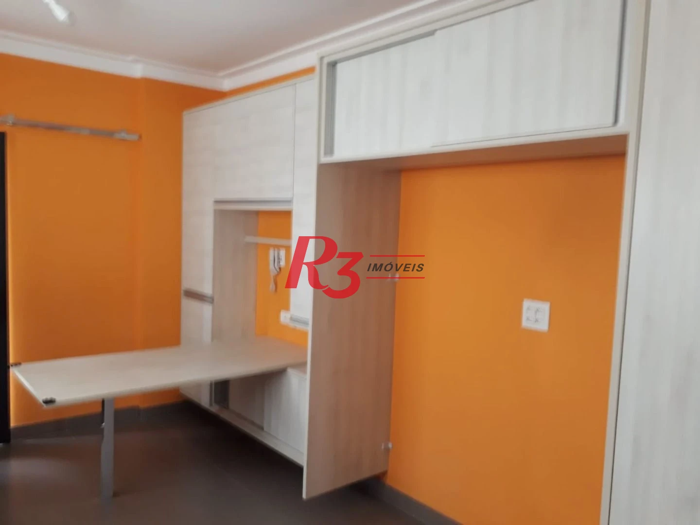 Apartamento com 3 dormitórios à venda, 211 m² por R$ 1.600.000,00 - Boqueirão - Santos/SP