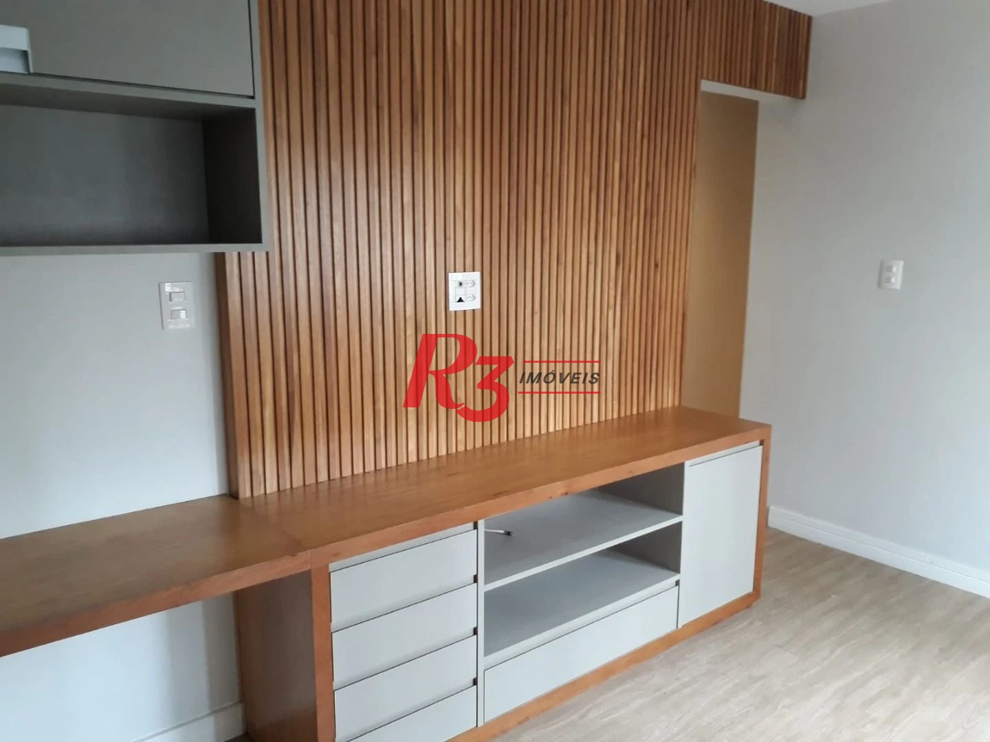 Apartamento com 3 dormitórios à venda, 211 m² por R$ 1.600.000,00 - Boqueirão - Santos/SP