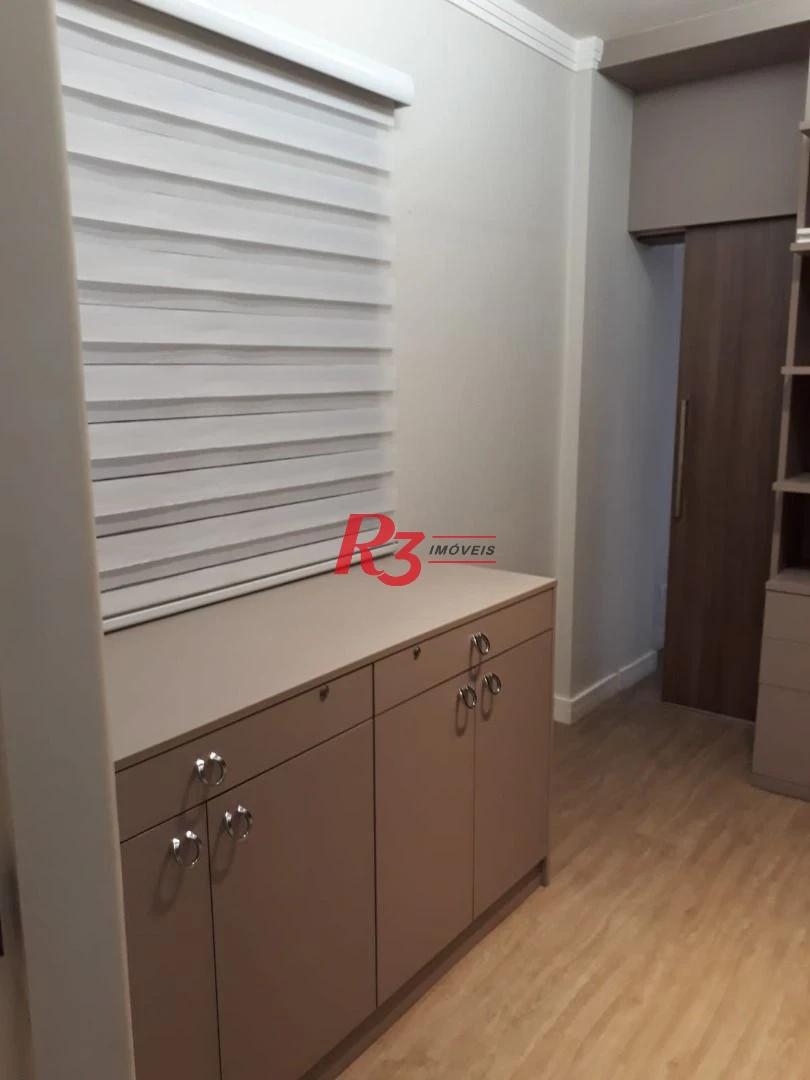 Apartamento com 3 dormitórios à venda, 211 m² por R$ 1.600.000,00 - Boqueirão - Santos/SP