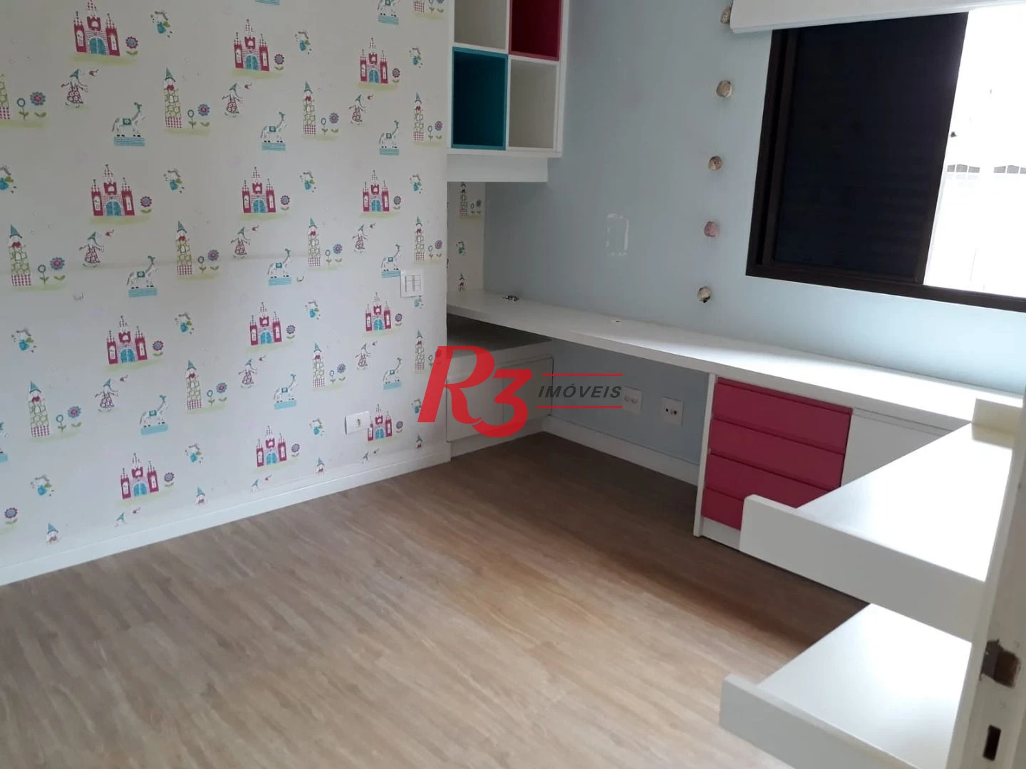Apartamento com 3 dormitórios à venda, 211 m² por R$ 1.600.000,00 - Boqueirão - Santos/SP