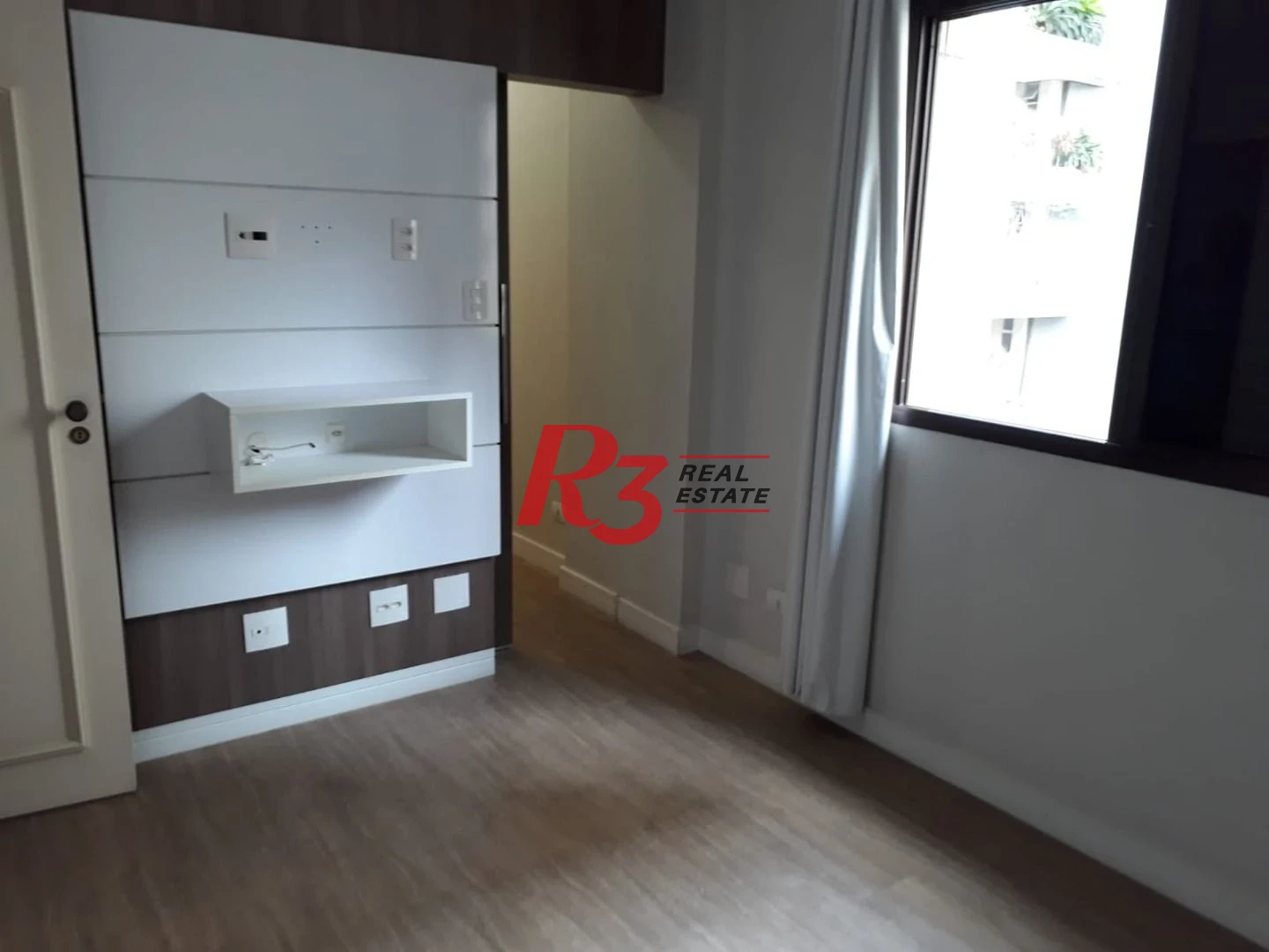 Apartamento com 3 dormitórios à venda, 211 m² por R$ 1.600.000,00 - Boqueirão - Santos/SP