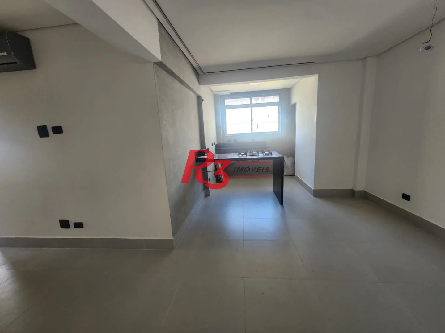 Apartamento com 3 dormitórios à venda, 68 m² por R$ 680.000,00 - Ponta da Praia - Santos/SP