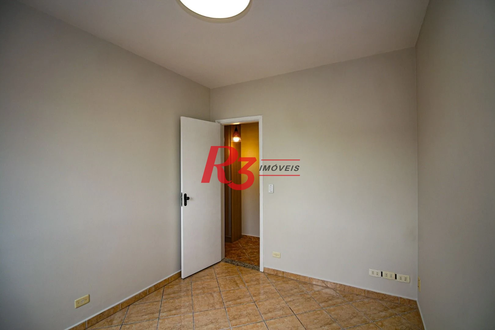 Apartamento com 2 dormitórios à venda, 75 m² por R$ 538.100,00 - Encruzilhada - Santos/SP