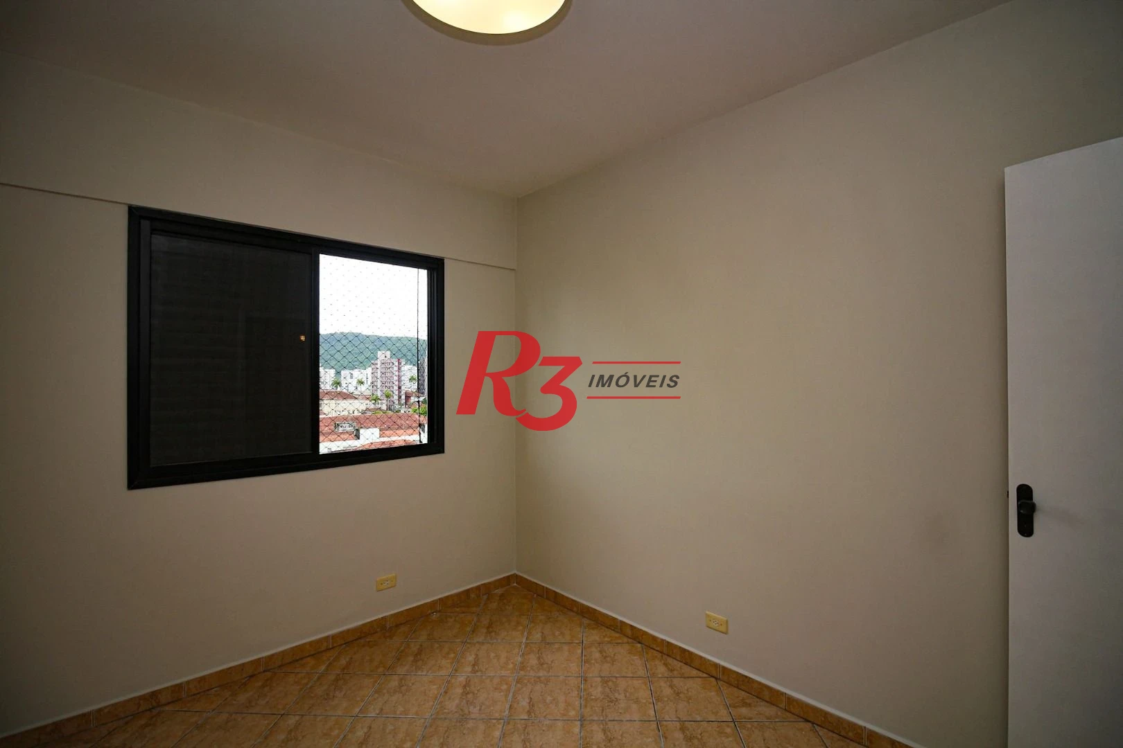 Apartamento com 2 dormitórios à venda, 75 m² por R$ 538.100,00 - Encruzilhada - Santos/SP