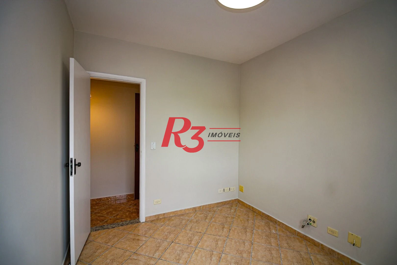 Apartamento com 2 dormitórios à venda, 75 m² por R$ 538.100,00 - Encruzilhada - Santos/SP
