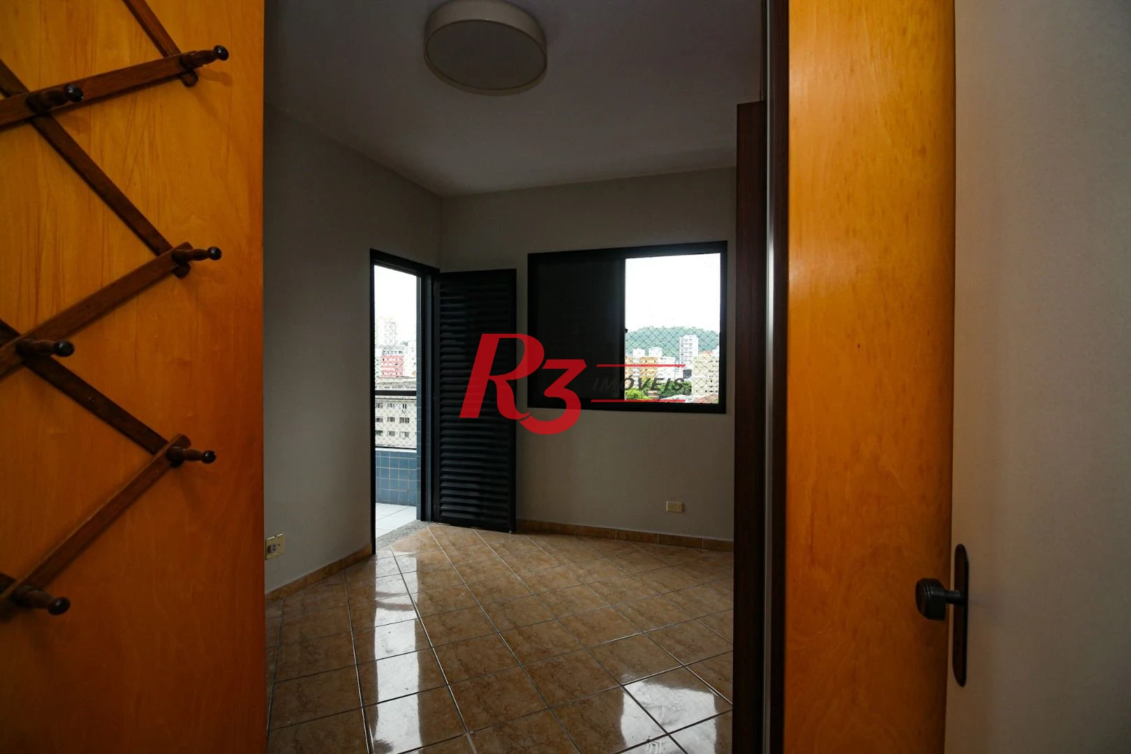 Apartamento com 2 dormitórios à venda, 75 m² por R$ 538.100,00 - Encruzilhada - Santos/SP