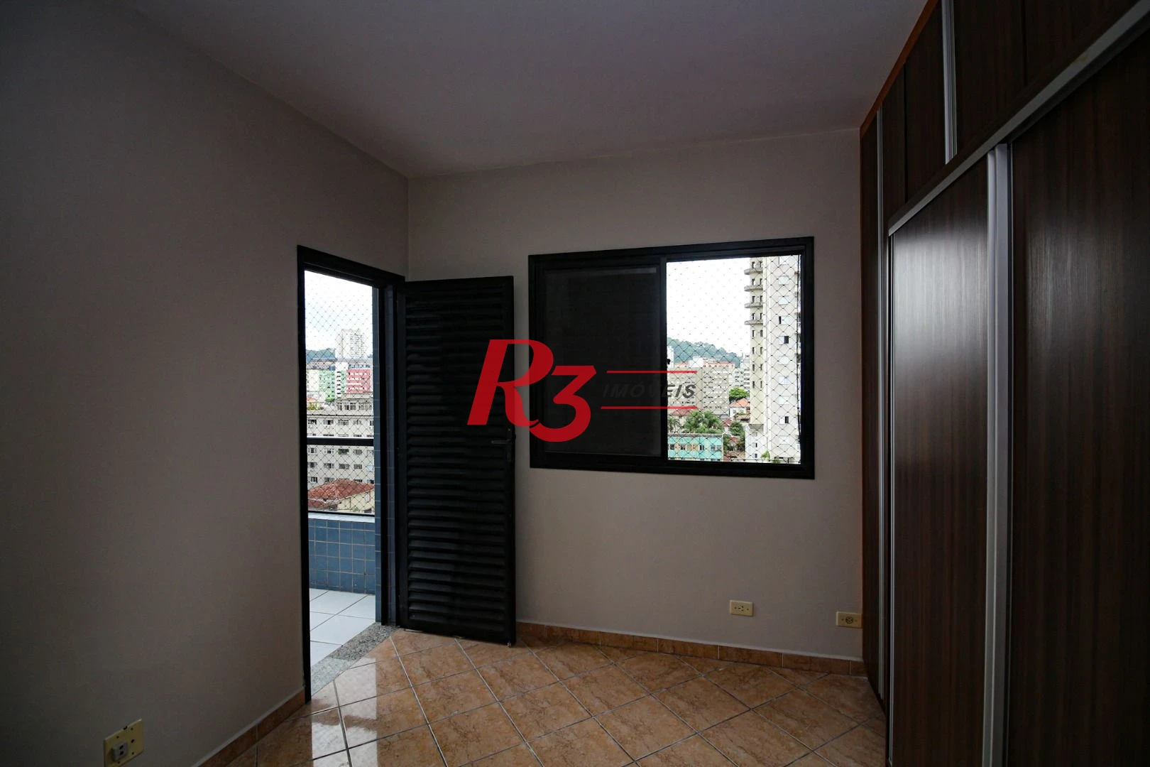 Apartamento com 2 dormitórios à venda, 75 m² por R$ 538.100,00 - Encruzilhada - Santos/SP