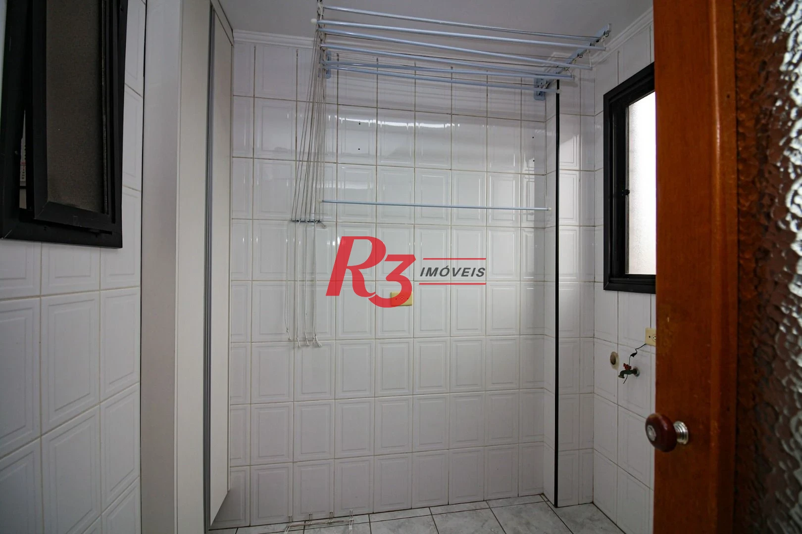 Apartamento com 2 dormitórios à venda, 75 m² por R$ 538.100,00 - Encruzilhada - Santos/SP