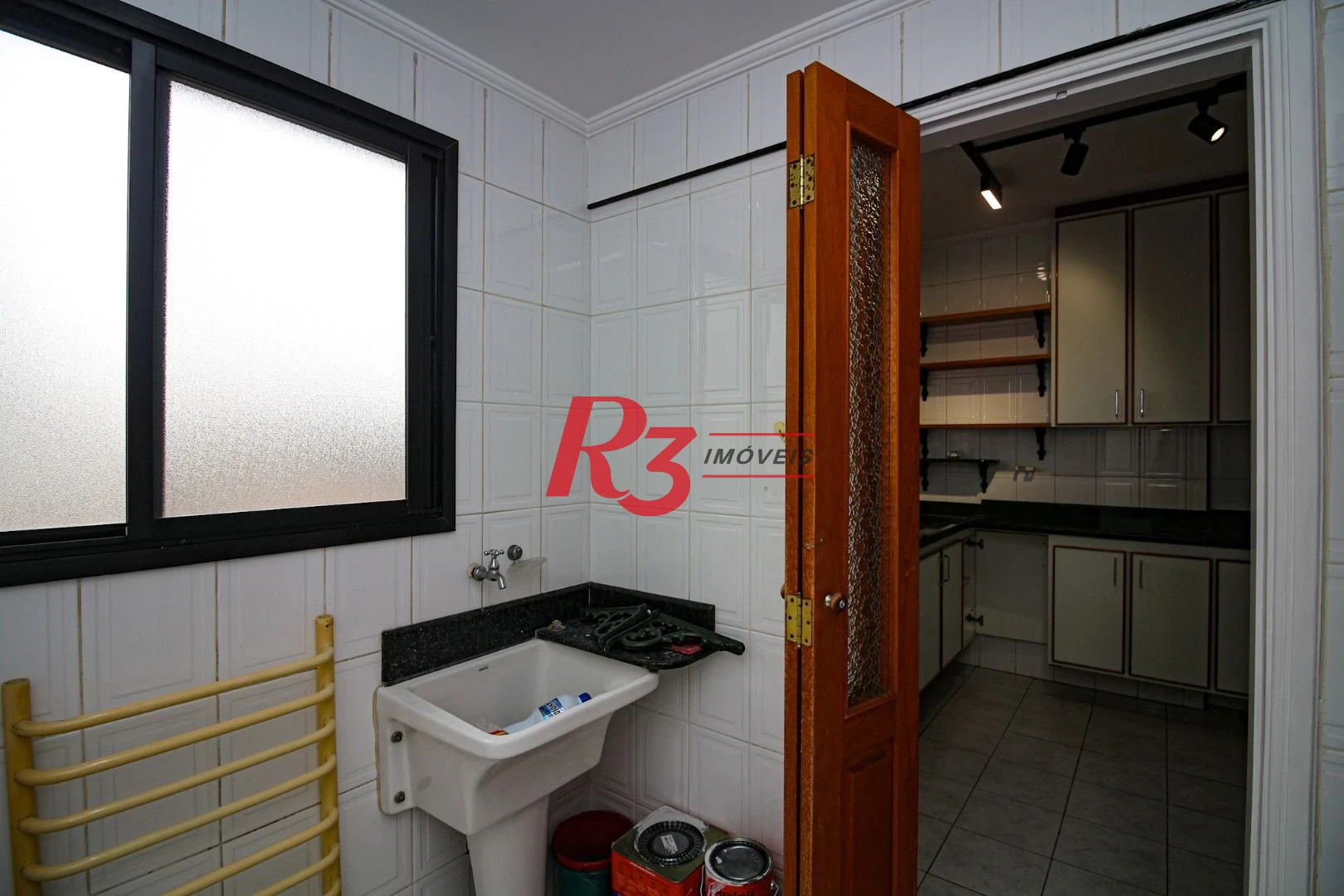 Apartamento com 2 dormitórios à venda, 75 m² por R$ 538.100,00 - Encruzilhada - Santos/SP