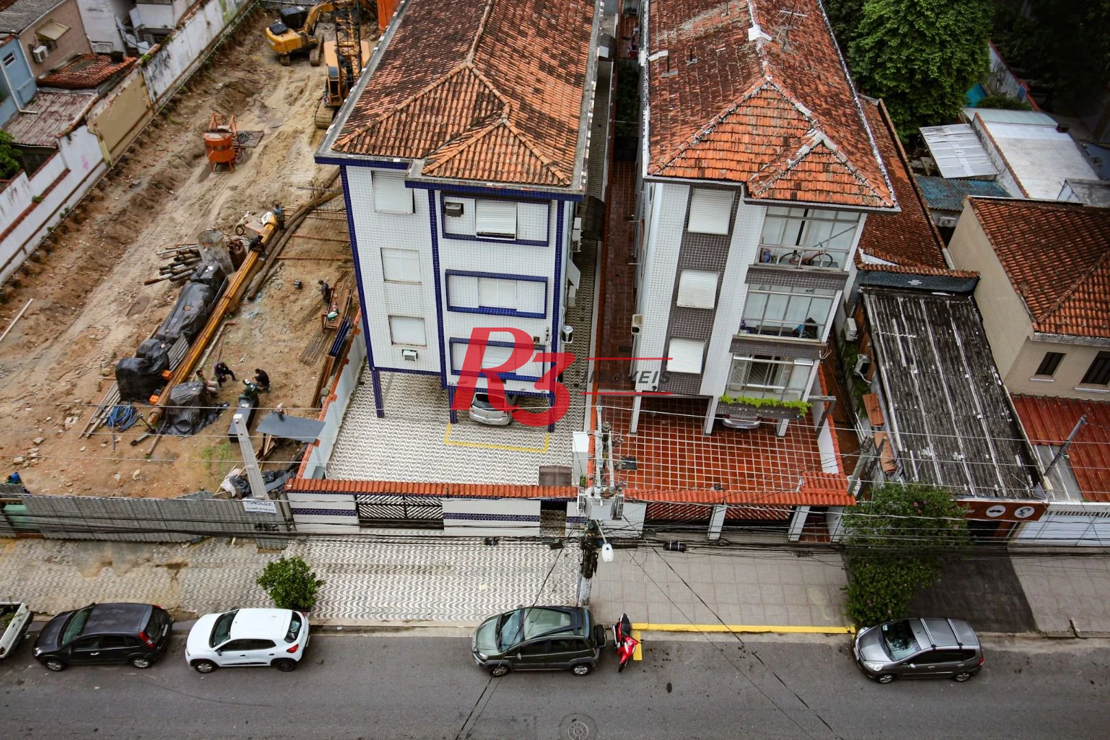 Apartamento com 2 dormitórios à venda, 75 m² por R$ 538.100,00 - Encruzilhada - Santos/SP