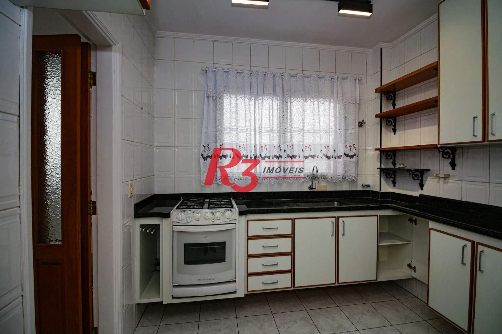 Apartamento com 2 dormitórios à venda, 75 m² por R$ 538.100,00 - Encruzilhada - Santos/SP